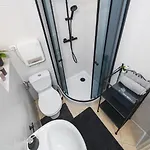 Appartamento 2 Bedroom Next To The Main Railway Station - By Upstairs Cracovia